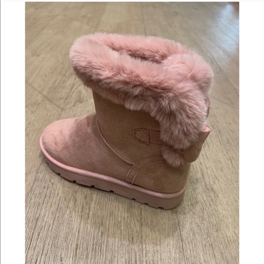 NEW Pink Fuzzy Faux Fur Soft Bow Booties UGG LIKE